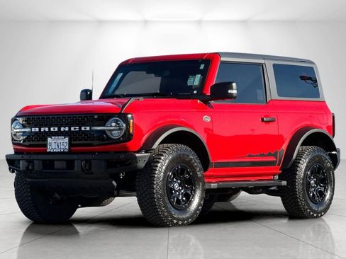 Used 2024 Ford Bronco Wildtrak image 7