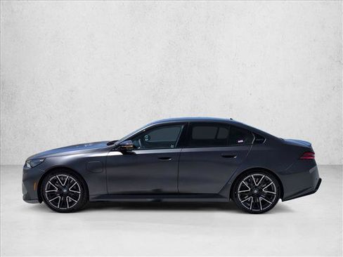 New 2026 BMW M5 AWD/4WD image 5