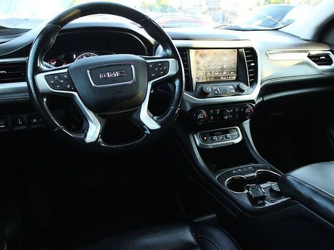 Used 2021 GMC Acadia SLT w/ Elevation Edition FWD image 11
