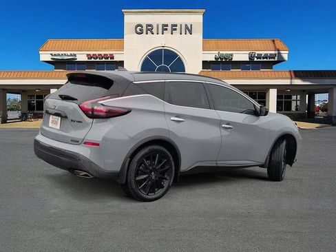 Used 2024 Nissan Murano SV w/ SV Midnight Edition Package AWD/4WD image 4