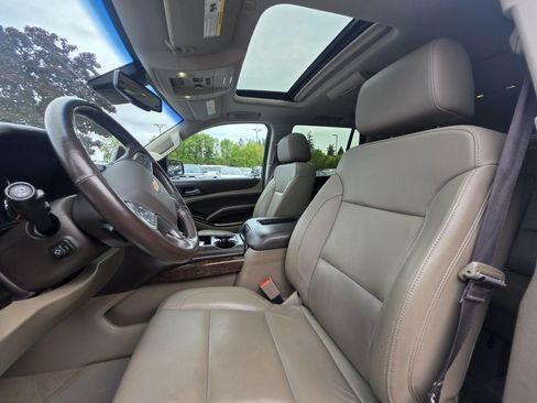 Used 2019 Chevrolet Tahoe LT AWD/4WD image 16