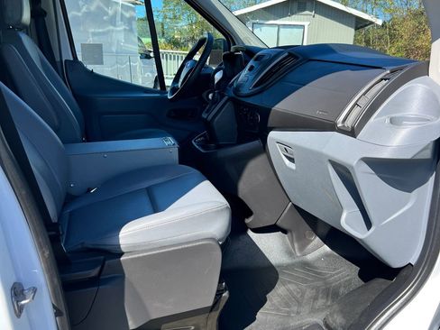 Used 2018 Ford Transit 150 130 Medium Roof image 14