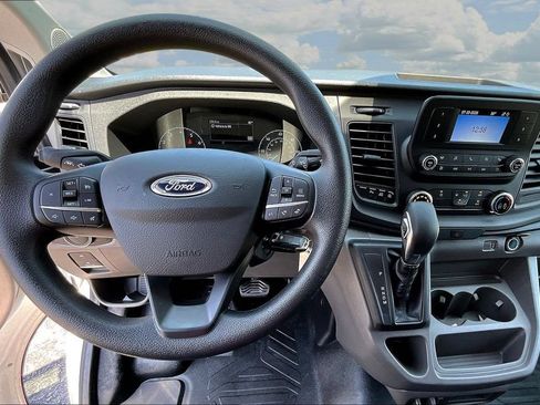 Certified 2025 Ford Transit 150 Low Roof RWD image 10