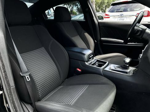 Used 2023 Dodge Charger SXT RWD image 28