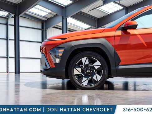 Used 2025 Hyundai Kona SEL FWD image 28