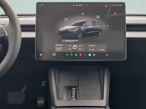 Used 2025 Tesla Model 3 RWD image 12