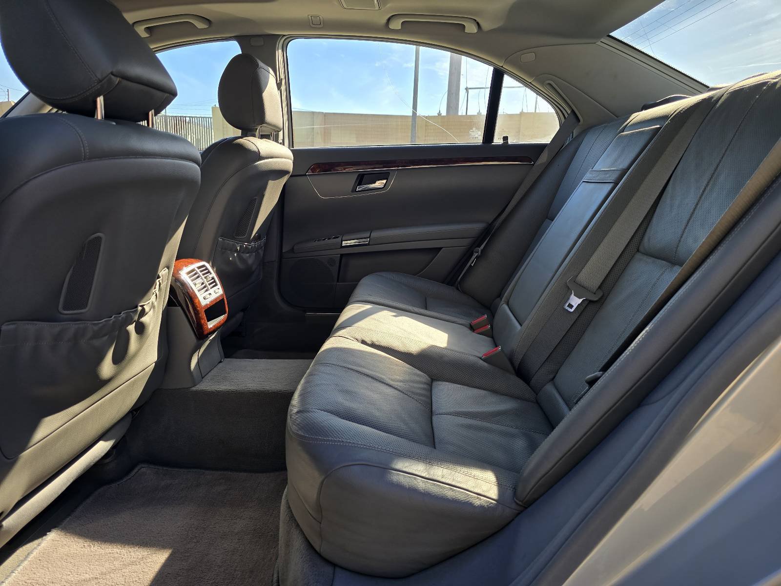 Used 2007 Mercedes-Benz S 550 image 10
