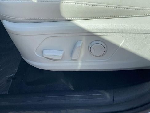 New 2026 Kia Sorento S image 14