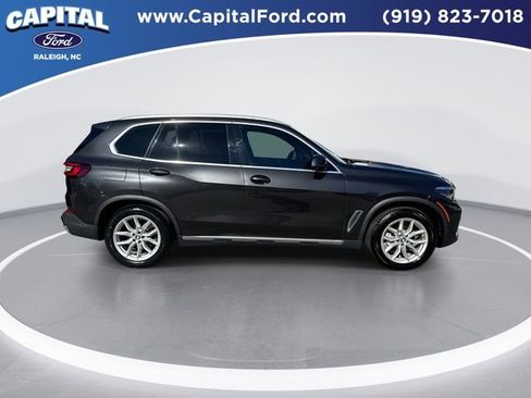 Used 2020 BMW X5 xDrive40i w/ Premium Package image 9