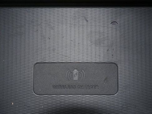 New 2025 Jeep Grand Cherokee Limited w/ Luxury Tech Group II image 4