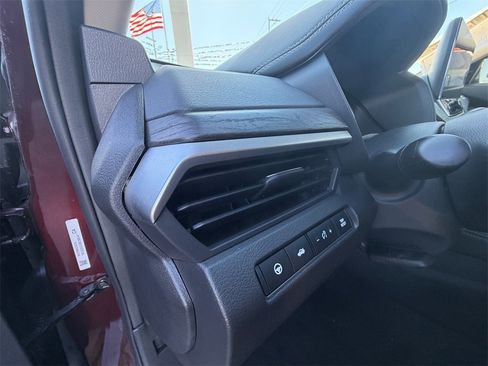 New 2025 Nissan Altima 2.5 SL image 24