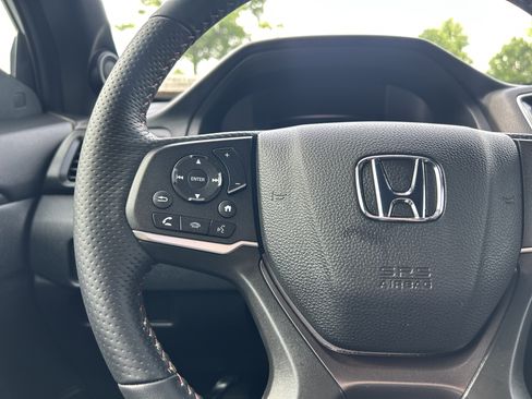 Used 2023 Honda Passport TrailSport image 18