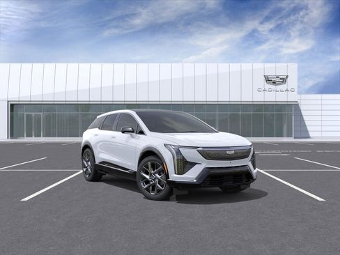 New 2026 Cadillac Optiq Luxury 1 image 1