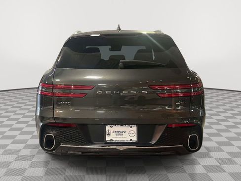 Used 2025 Genesis GV70 2.5T AWD/4WD image 4