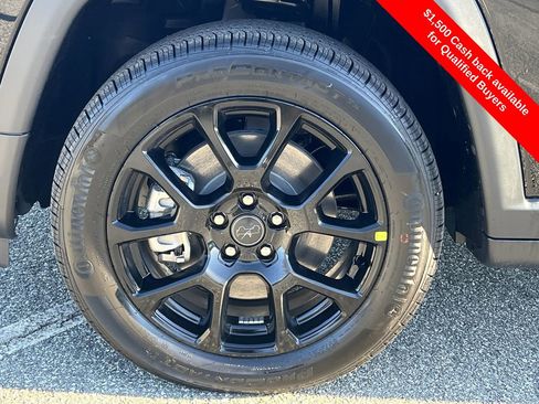 New 2026 Jeep Compass Latitude image 25