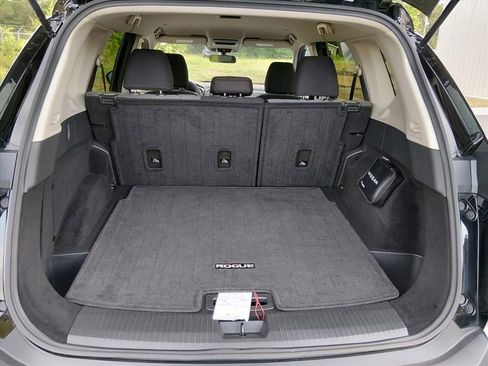 Certified 2023 Nissan Rogue SV FWD image 16