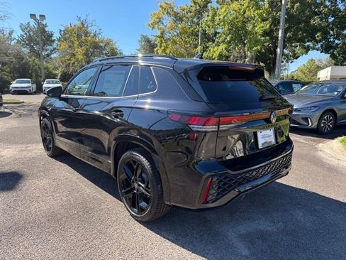 New 2026 Volkswagen Tiguan SE R-Line FWD image 4