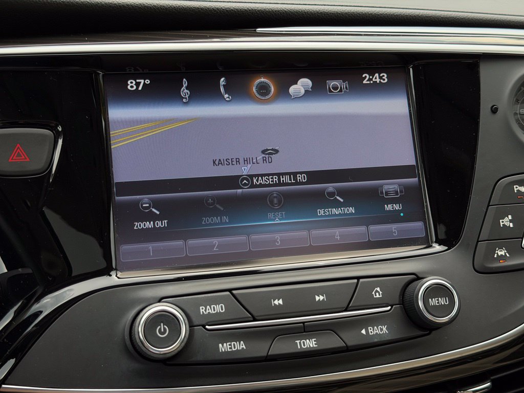 Used 2020 Buick Envision Premium w/ Driver Confidence Package AWD/4WD image 47