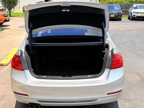 Used 2013 BMW 328i Sedan RWD image 16