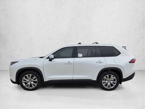 New 2026 Toyota Grand Highlander AWD image 5