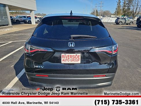 Used 2026 Honda HR-V LX image 8