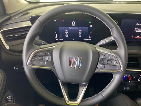 Used 2024 Buick Encore GX Preferred FWD image 26