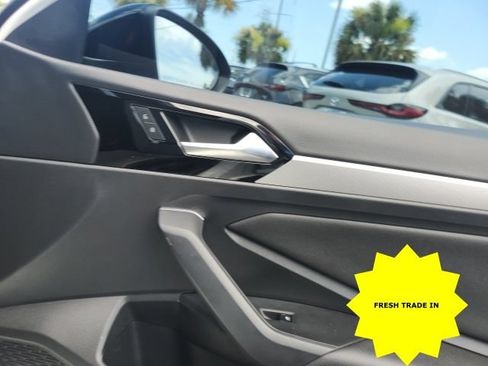 Used 2020 Volkswagen Jetta R-Line FWD image 22