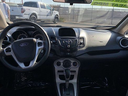 Used 2019 Ford Fiesta SE image 19