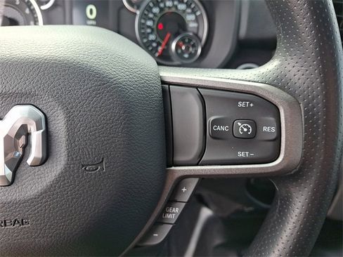 Used 2024 RAM 2500 Tradesman w/ Chrome Appearance Group image 21