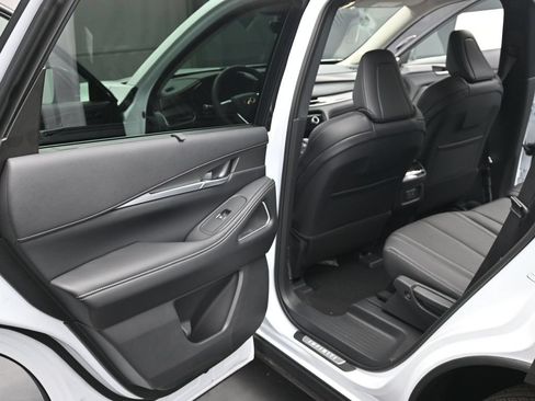 New 2026 INFINITI QX60 Luxe w/ Cargo Package AWD/4WD image 15