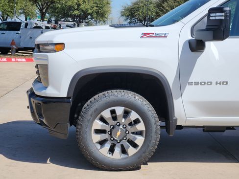 New 2026 Chevrolet Silverado 2500 Custom w/ Custom Value Package image 16