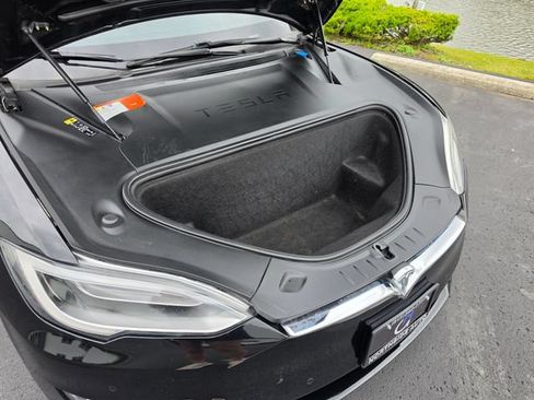 Used 2018 Tesla Model S 75D AWD/4WD image 45
