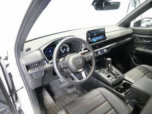 Used 2025 Honda CR-V Sport-L image 12