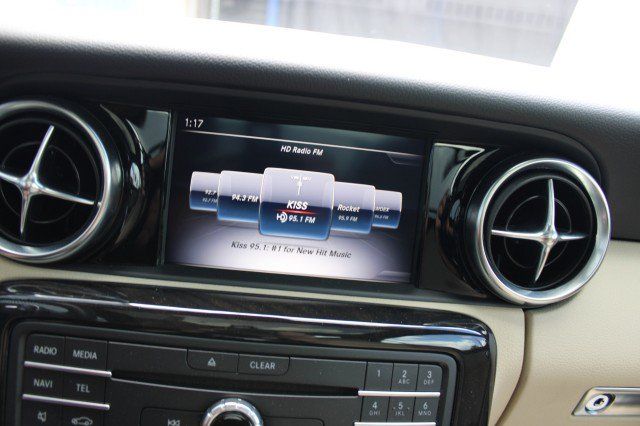 Used 2017 Mercedes-Benz SLC 300 w/ Premium 1 Package image 30