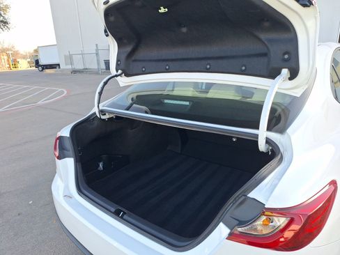 Used 2025 Toyota Camry SE w/ Multimedia Upgrade Package image 36