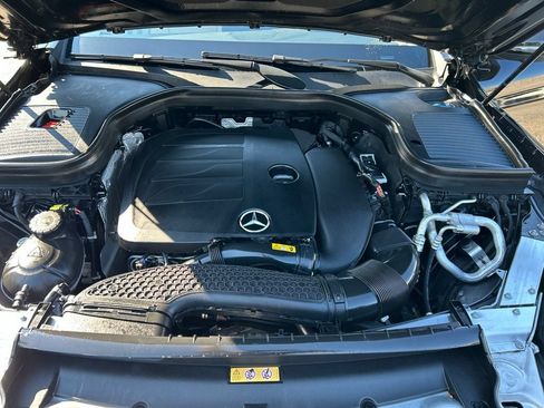 Used 2022 Mercedes-Benz GLC 300 4MATIC image 25