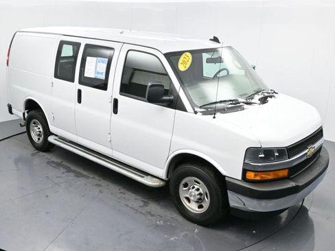 Used 2023 Chevrolet Express 2500 w/ Driver Convenience Package image 34