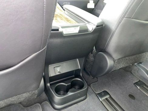 New 2026 Toyota Sienna Limited image 33