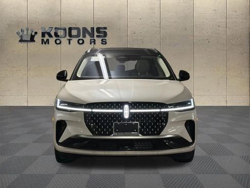 New 2026 Lincoln Nautilus Reserve AWD/4WD image 3