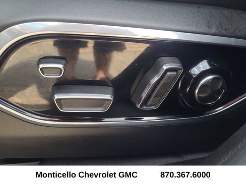 Used 2023 Jeep Grand Cherokee L Summit AWD/4WD image 12