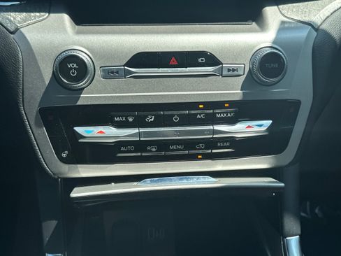 Used 2022 Ford Explorer Timberline AWD/4WD image 29