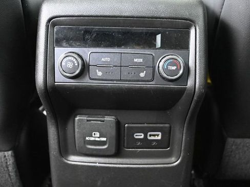 Used 2023 GMC Acadia SLT w/ Elevation Edition AWD/4WD image 23