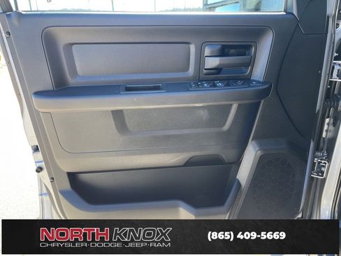 Used 2024 RAM 3500 Tradesman w/ Chrome Appearance Group image 5