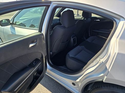 Used 2022 Dodge Charger SXT image 15