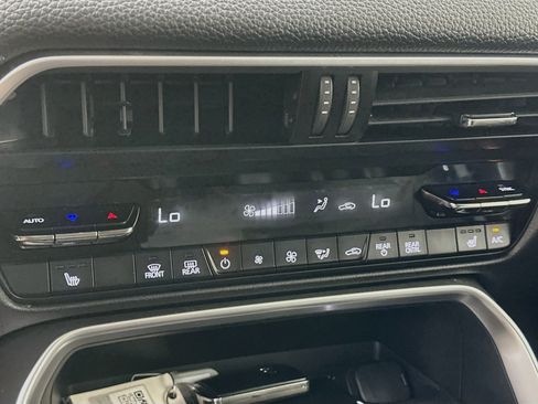 Used 2024 MAZDA CX-90 Plug-In Hybrid w/ Premium Pkg AWD/4WD image 24