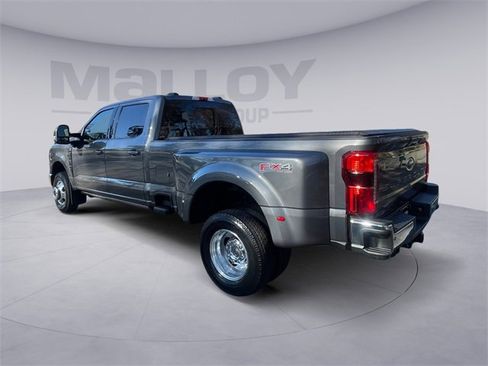 Used 2023 Ford F350 Lariat w/ Lariat Ultimate Package image 5