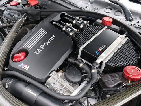 Used 2018 BMW M4 Coupe image 48