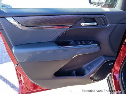 Used 2024 GMC Acadia AT4 w/ LPO, Floor Liner Package image 26