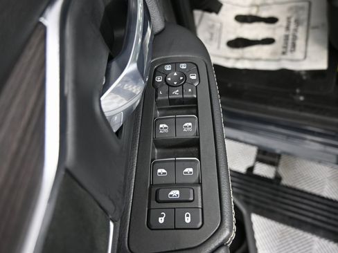 Used 2026 RAM 2500 Laramie image 19