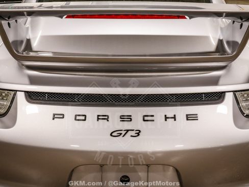 Used 2016 Porsche 911 GT3 RWD image 67